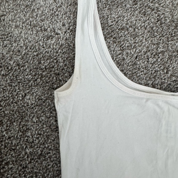Skims Marble Tank Top - Picture 4 of 6